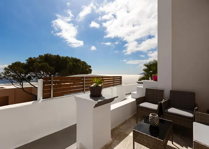 Daphne Apartman Fíra